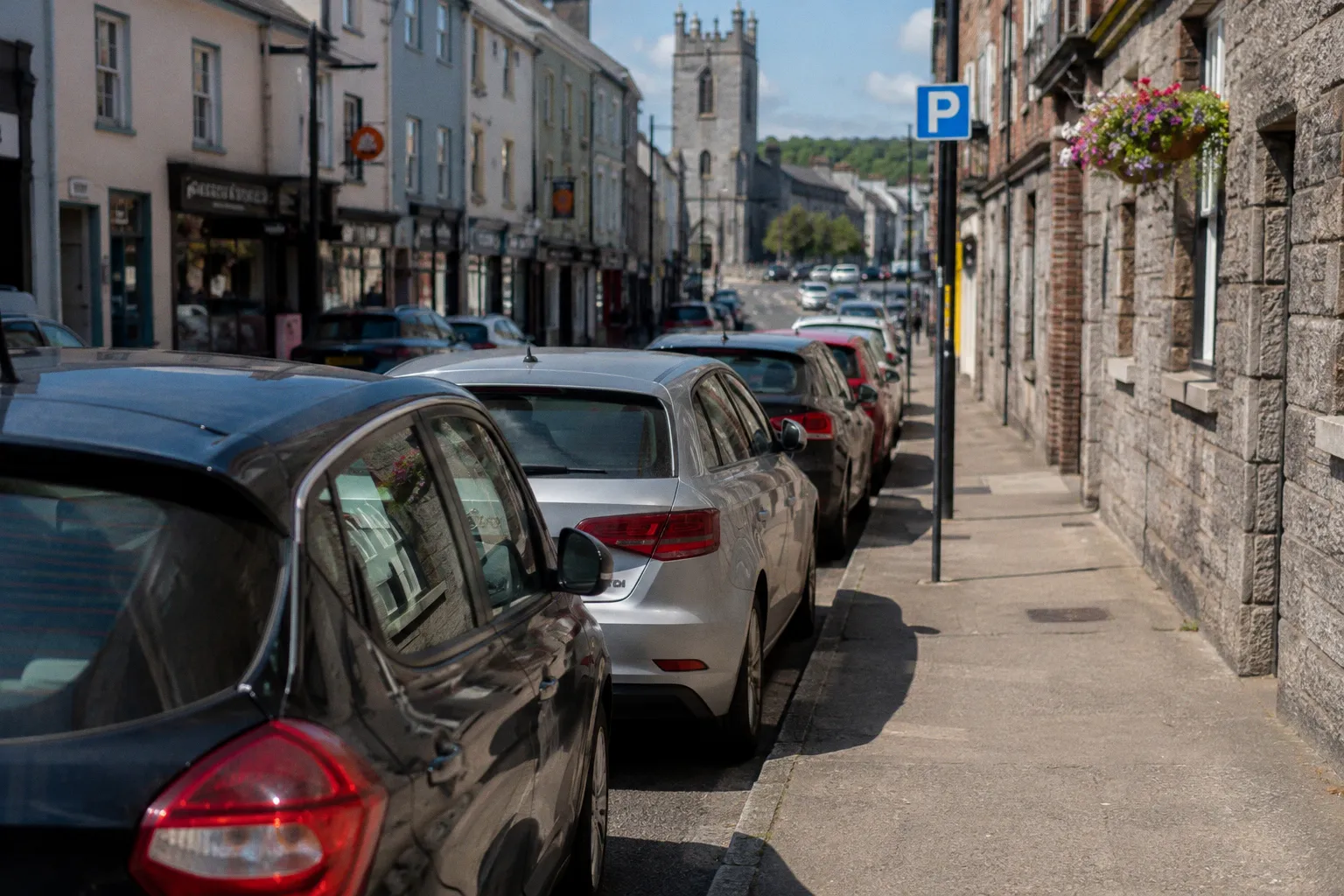 Car Rental in Waterford (Ireland): Practical Guide