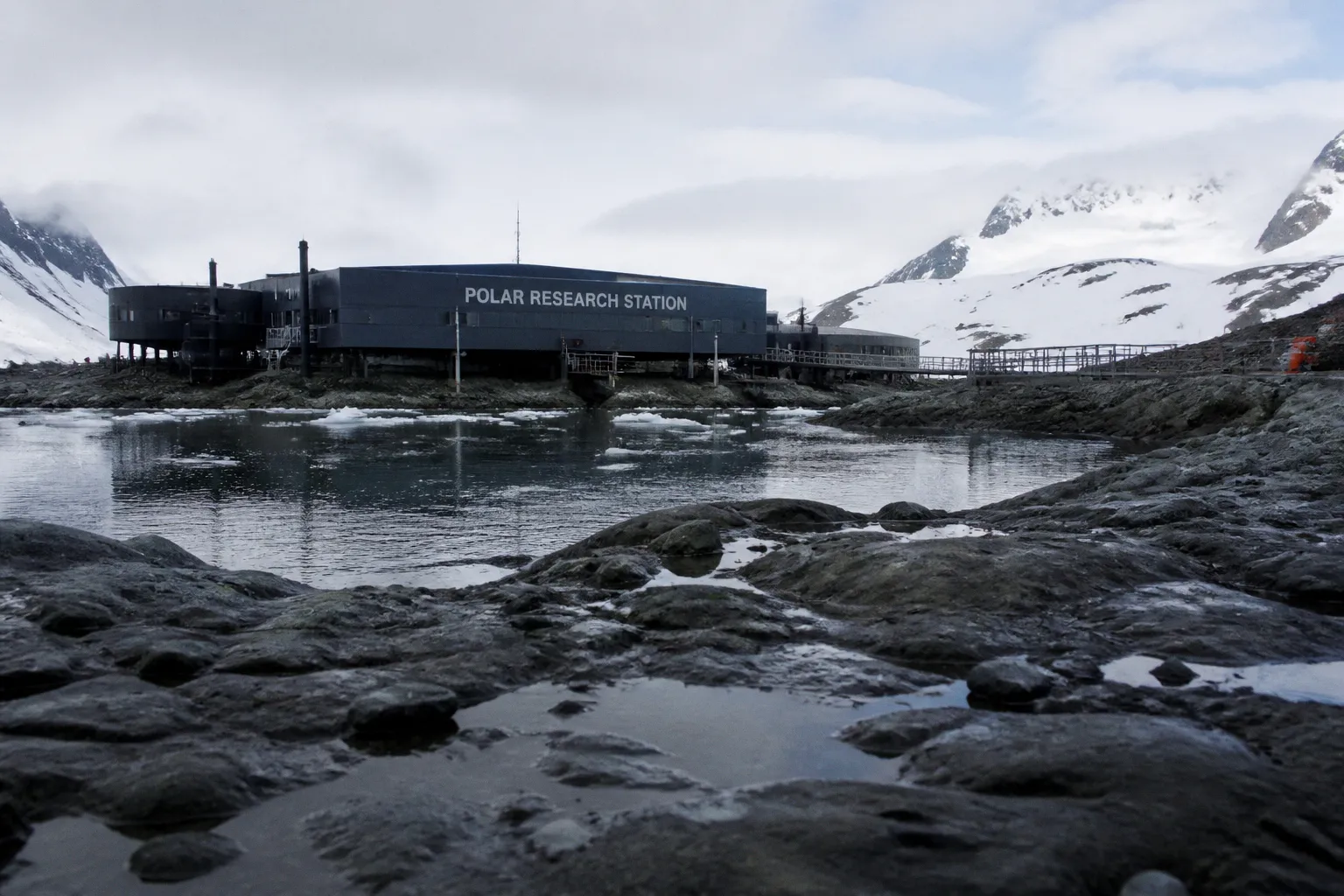 Climate sensitivity: the physics of ECS and TCR